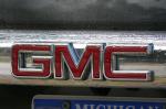 GMC Yukon Denali 2015 года